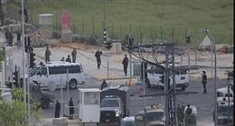 إذاعة جيش الاحتلال الإسرائيلي: سيارة فلسطينية دهست شخصا قرب مستوطنة عطيرت وانسحبت