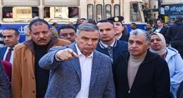 محافظ الإسكندرية يوجه بإزالة 12 محلا مخالفا بمسار الترام