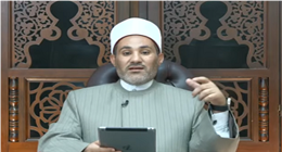 حكم من يسجد سجدة شكر بعد كل صلاة؟.. «الإفتاء» توضح (فيديو) 
