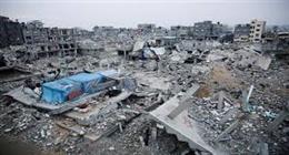 بشير جبر: آليات الاحتلال الإسرائيلي تطلق نيرانها شرق خان يونس وغزة ودير البلح
