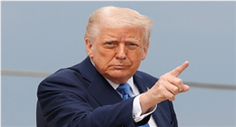 ترامب يدرس السيطرة على شركة النفط الفنزويلية وخفض أسعار النفط إلى 50 دولارا للبرميل
