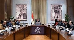 رئيس الوزراء يتابع إجراءات إعادة هيكلة وتطوير الهيئات الاقتصادية بوزارة النقل  