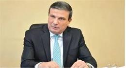 بعد دعم الفلاح وارتفاع الصادرات.. القيادة السياسية تجدد الثقة في وزير الزراعة