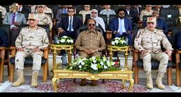 رئيس الصومال ووزير الدفاع يشهدان اصطفاف القوات المصرية ببعثة الاتحاد الأفريقي لدعم الأمن بالصومال (صور وفيديو)