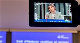 أعاد ابتسامتها.. أول حوار مع جراح إسباني زرع وجه لمريضة من متبرع اختار «الموت الرحيم»