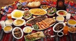 عزومة رمضان ناجحة بأقل مجهود وتكلفة… أفكار بسيطة تخلي سفرتك مميزة