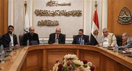 مليار جنيه دفعة جديدة تصرفها هيئة الشراء الموحد لموردي المستلزمات الطبية 