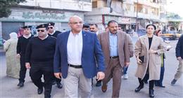 محافظ الإسكندرية يتفقد أحياء الشرق والمنتزه لمتابعة السيولة المرورية