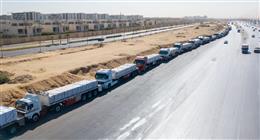 «تحيا مصر» وبيت الزكاة يعلنان دخول 780 طن مساعدات إلى غزة ضمن القافلة الإنسانية الشاملة