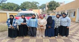 توقيع الكشف على 608 مواطنين في قافلة طبية مجانية بالمنيا 