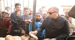 محافظ المنيا يشدد على التزام المخابز بالاشتراطات الصحية والمواعيد الرمضانية