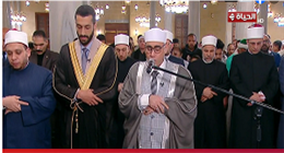 بث مباشر.. شعائر صلاة العشاء والتراويح من مسجد الإمام الحسين