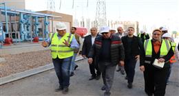 وزير الكهرباء يتفقد محطة الربط المصري السعودي: جسر طاقة بين البلدين