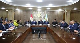 محافظ كفر الشيخ يوجه بتشكيل لجنة تقييم دائمة لمتابعة ملف نظافة الشوارع