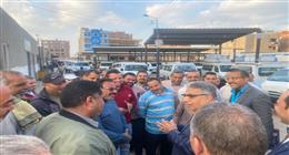 جولة مفاجئة لمحافظ الدقهلية في دكرنس.. مهلة أسبوع لرفع الإشغالات وحملة مكبرة على «التكاتك»
