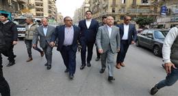 محافظ القاهرة: سحب رخص سيارات الميكروباص المخالفة بشوارع العاصمة