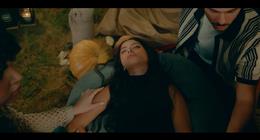  توقف نبض «تيا» أثناء الرقص مع أصحابها في الحلقة 9 من مسلسل كلهم بيحبوا مودي