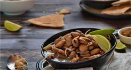 خطر على القلب وتسبب السرطان.. خبير تغذية علاجية يحذر من الإفراط في تناول اللحوم