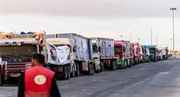 الهلال الأحمر يواصل استقبال وتوديع الفلسطينيين.. وعبور 7 آلاف طن مساعدات إلى غزة