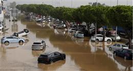 أنذار أحمر واضطرابات قاسية.. معلومات عن العاصفة ليوناردو التي ضربت إسبانيا والبرتغال |عاجل