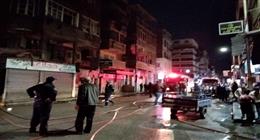 حروق من الدرجة الأولى واختناق.. إصابة 3 في حريق مصنع حلويات في طنطا