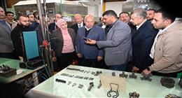 وزير النقل يتوعد المنشآت الصناعية الوهمية بإجراءات قانونية رادعة