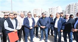 وزير الإسكان يتابع خطة تسليم وحدات كومباند «مزارين» بالعلمين الجديدة