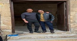 إسلام جمال ينشر صورًا تجمعه بأمير كرارة من كواليس مسلسل رأس الأفعى