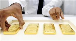ما تأثير حرب إيران على أسعار الذهب وسط تحوط المستثمرين؟