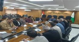 نائب محافظ الجيزة يعقد اجتماعا بشأن ترفيق البنية التحتية للمنطقتين الصناعيتين بالصف والعياط