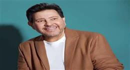 مصطفى كامل يطلب من متابعيه الدعاء لهاني شاكر بعد تعرضه لأزمة صحية