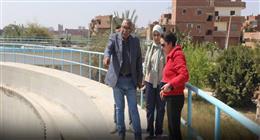 رئيس «مياه المنيا» يتفقد أعمال تجديد محطات الصرف الصحي ببني مزار وسمالوط