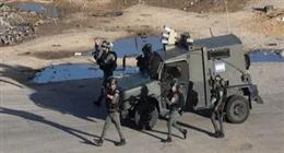 إعلام إسرائيلي: الشرطة تنفذ عمليات تمشيط في القدس بحثا عن بقايا أسلحة أو شظايا صواريخ