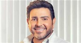 تطورات الحالة الصحية للمطرب هاني شاكر.. يستعد لاستكمال العلاج في الخارج