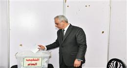 وزير الإنتاج الحربي يدلي بصوته في انتخابات نقابة المهندسين «صور»