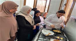 من الحلويات إلى إعادة التدوير.. خلية نحل طلابية في كلية التربية النوعية بجامعة كفر الشيخ