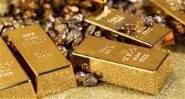 تراجع سعر سبيكة الذهب BTC بالمصنعية في الصاغة اليوم السبت 14-3-2026