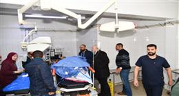 محافظ الفيوم ومدير الأمن يزوران مصابي حادث انفجار أسطوانة بوتاجاز بالمستشفى العام