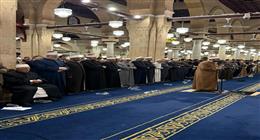 الليلة 27 من رمضان تشهد حضور آلاف المصلين في الجامع الأزهر