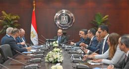 وزير الاستثمار: نستهدف بناء شراكات تضع مصر في قلب سلاسل إمداد الطاقة النظيفة