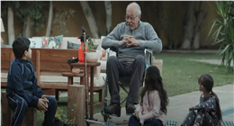 ملخص أحداث الحلقة 13 مسلسل أب ولكن.. والد نبيلة يموت والمحامي يهددها