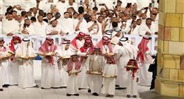 السعودية تعلن الاكتفاء بإقامة صلاة العيد في المساجد بسبب سوء الأحوال الجوية