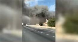 مشاهد تظهر لحظة سقوط صاروخ في منطقة الجفير بالبحرين (فيديو)
