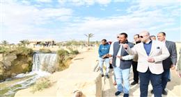 محافظ الفيوم يتفقد الفرص الاستثمارية والمناطق السياحية بمحميتي قارون والريان