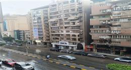 مع بدء الطقس السيئ.. أرقام للإبلاغ عن حوادث الطرق أثناء سقوط الأمطار
