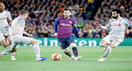 وجهة محمد صلاح المقبلة.. الدوري السعودي الأقرب ومصاحبة «ميسي» في أمريكا الخيار الأول كرويا