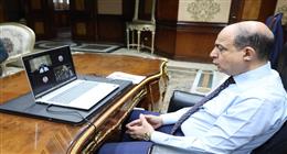 محافظ المنيا يوجه بتوفير عدد من قطع الأراضي لدعم مشروعات القطاع الصحي