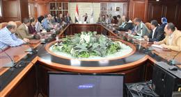 بني سويف تبحث إسناد إدارة مصانع المخلفات للوحدات المحلية لتعزيز الكفاءة