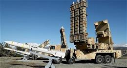 الدفاع الجوي الإيراني يُسقط مسيرة إسرائيلية من طراز «هرمس» وسط البلاد