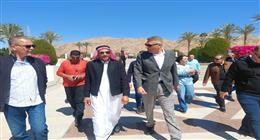 محافظ جنوب سيناء يتفقد عددا من المشروعات الخدمية بطابا 